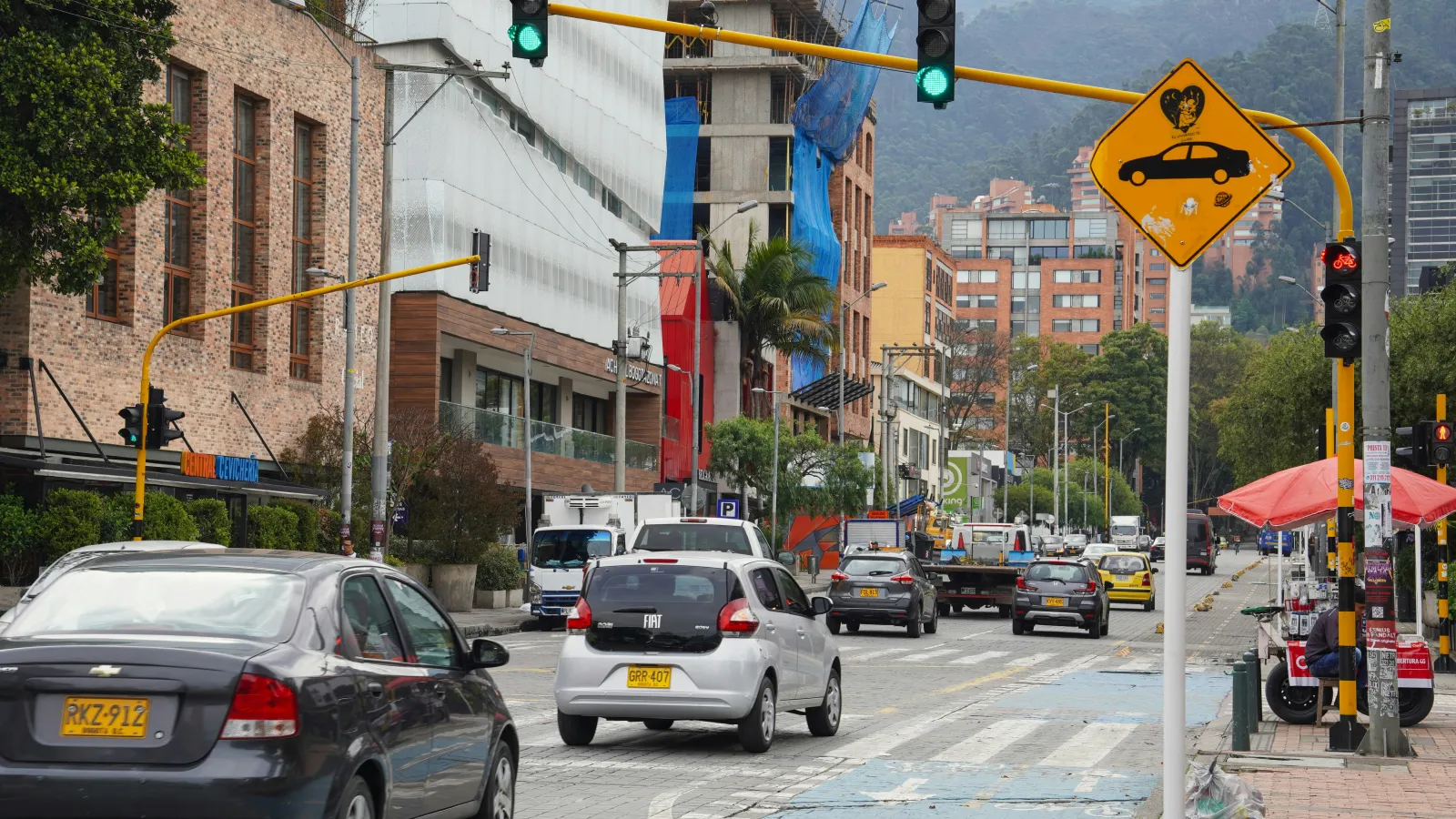 cars in traffic in Bogota