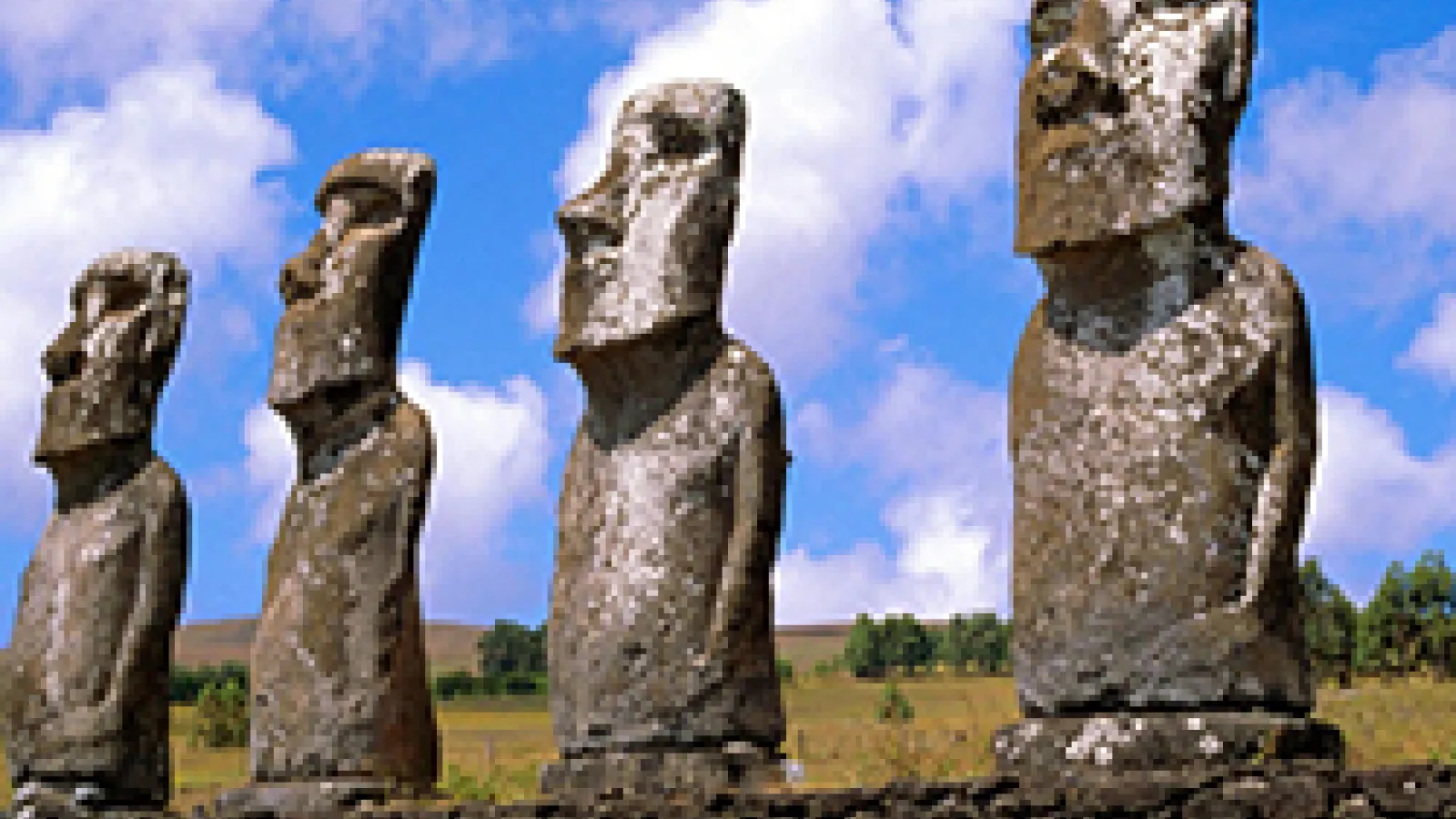 statues