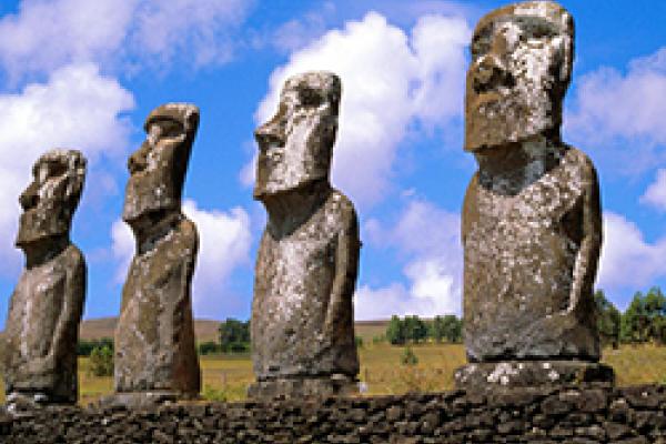 statues
