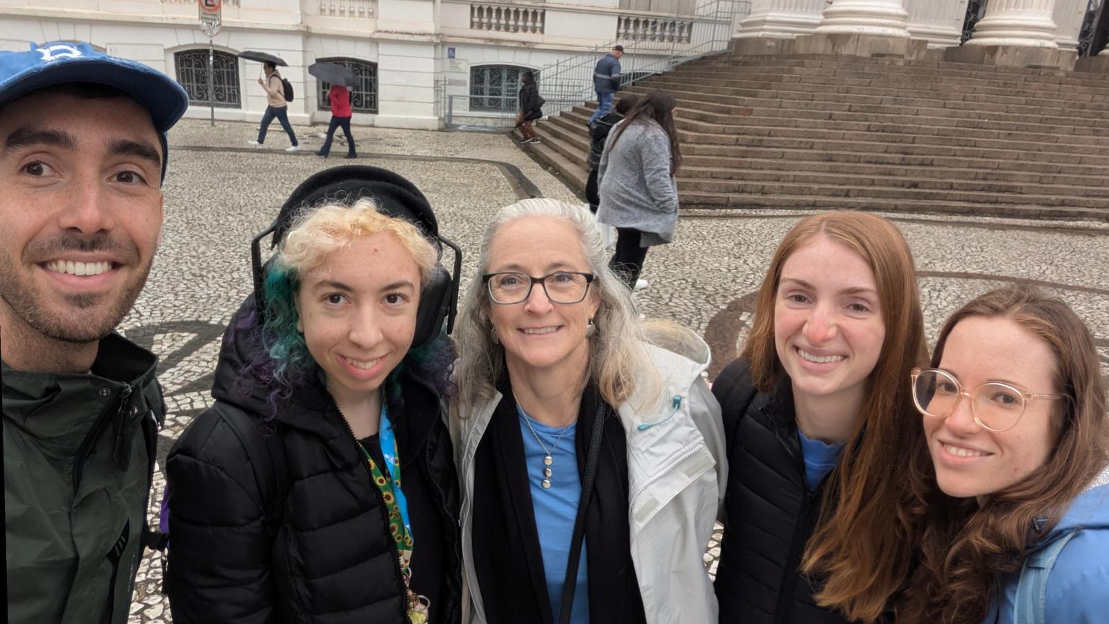 IPAST instructor Bianca and participants in front of UFPR building in Curitiba